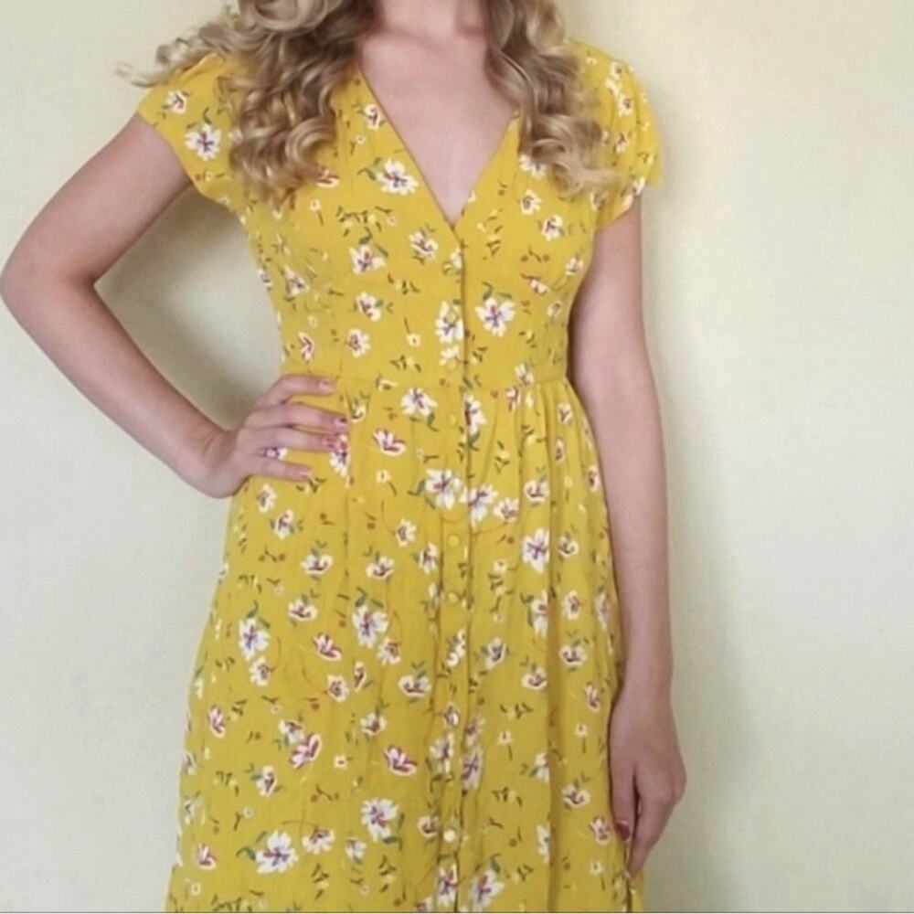 Urban Romantics Boho Cottage‎ Core Floral Dress Medium Yellow Button Front